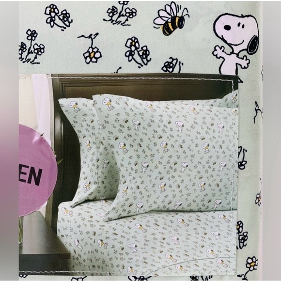 Peanuts Snoopy Queen Size Spring Sheet Set Green floral NWT - Picture 4 of 8